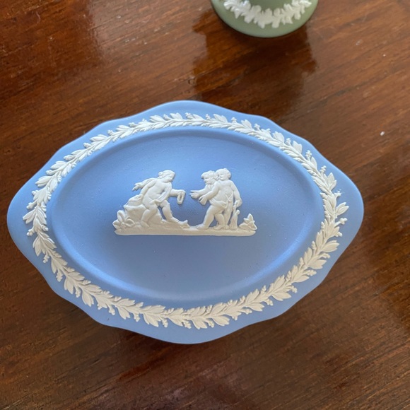 Wedgewood Jasperware Collection - Picture 3 of 6